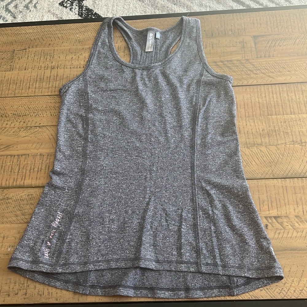 Triple Flip tank, size 4